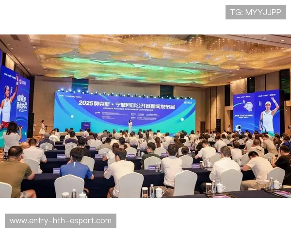 媒体记者赛后提问引发争议讨论，记者提的问题